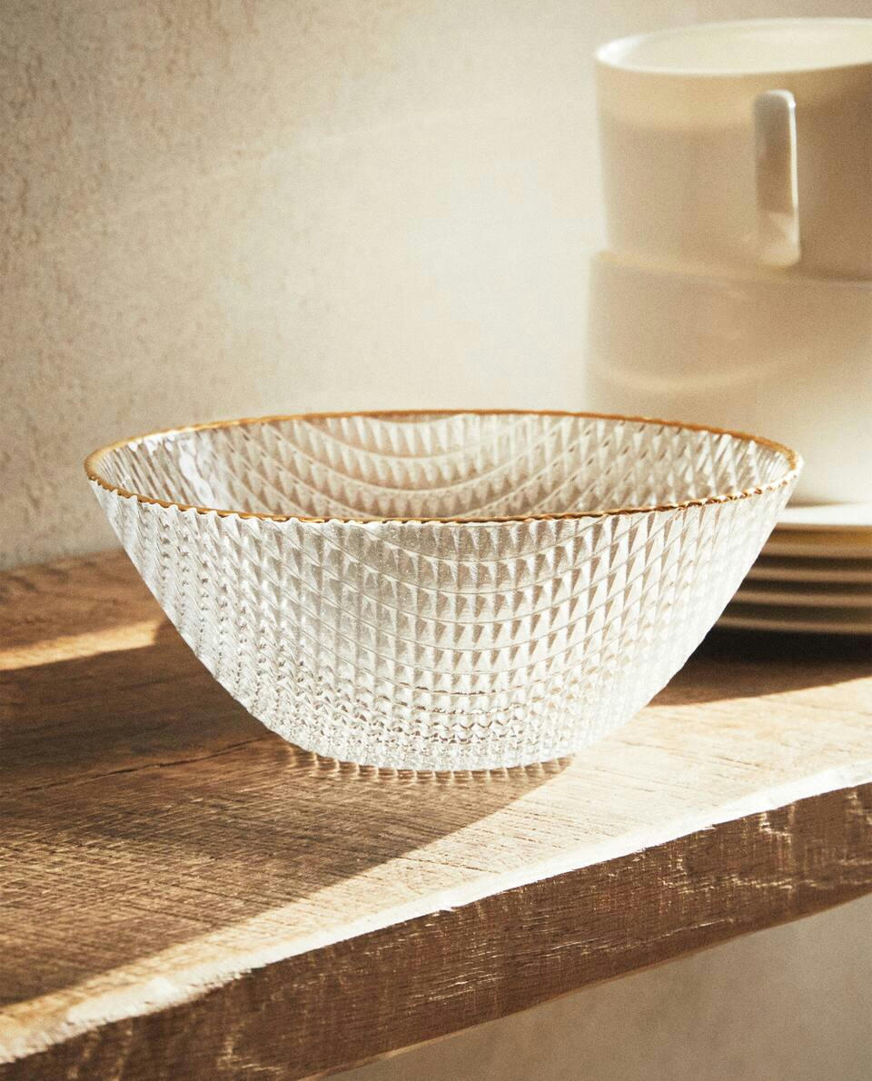 CUENCO DE VIDRIO CON DETALLE EN RELIEVE 