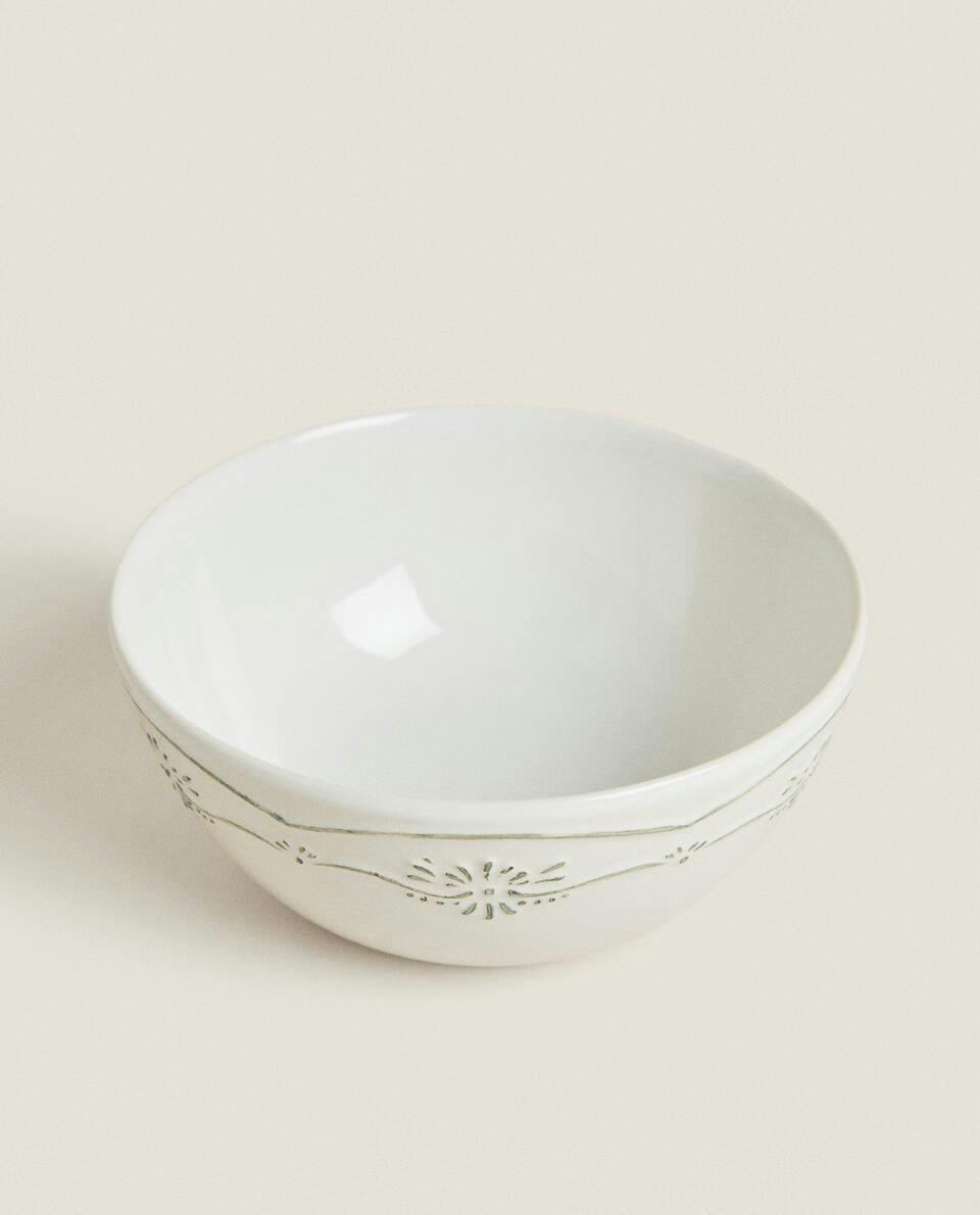 SET DI STOVIGLIE DI NATALE 