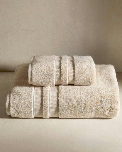 ASCIUGAMANO EXTRA MORBIDO CON DOPPIO BORDO 