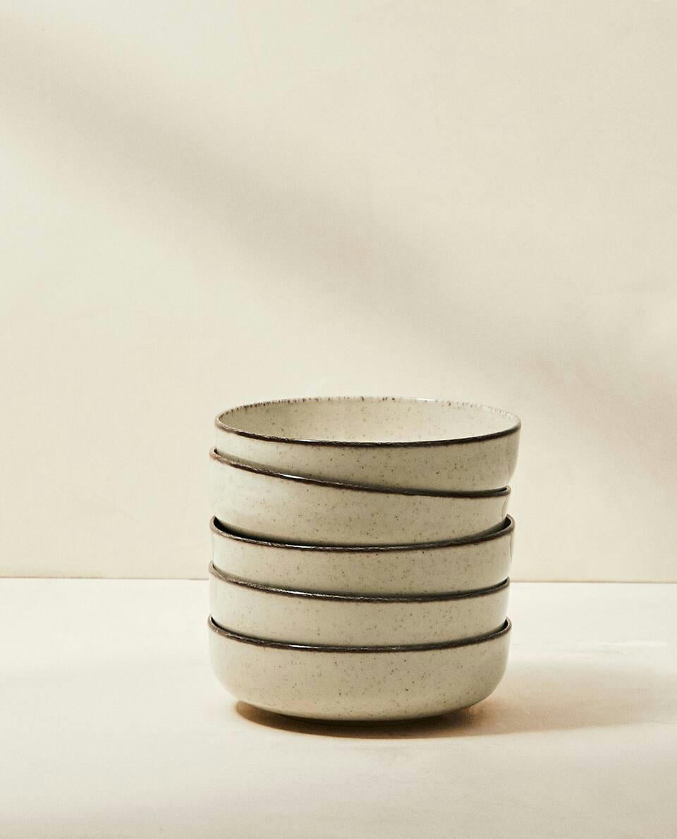 CIOTOLA IN PORCELLANA CON BORDO FINITURA ANTICATA 