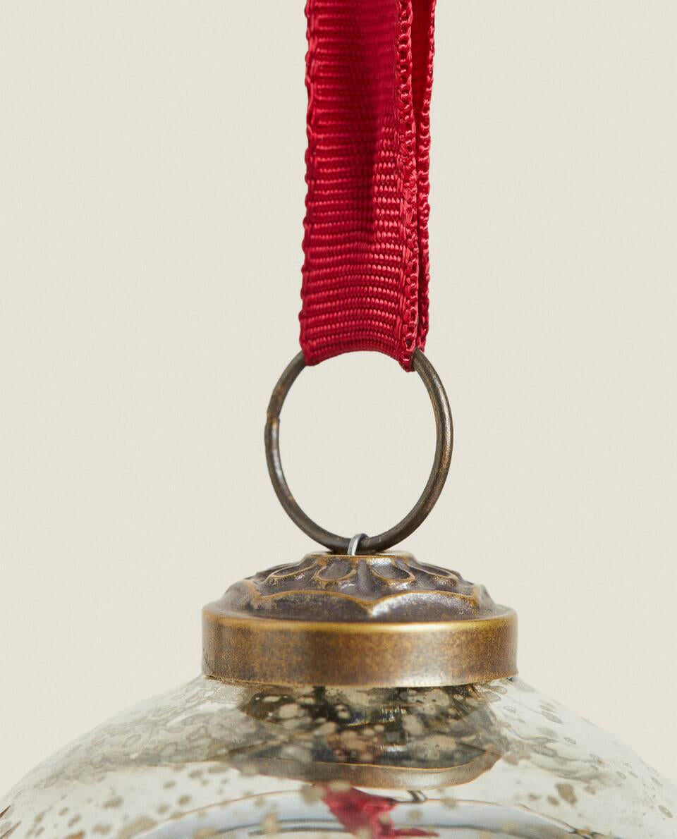 DECORACIÓN DE ARO NAVIDEÑO DE VIDRIO BRILLANTE 