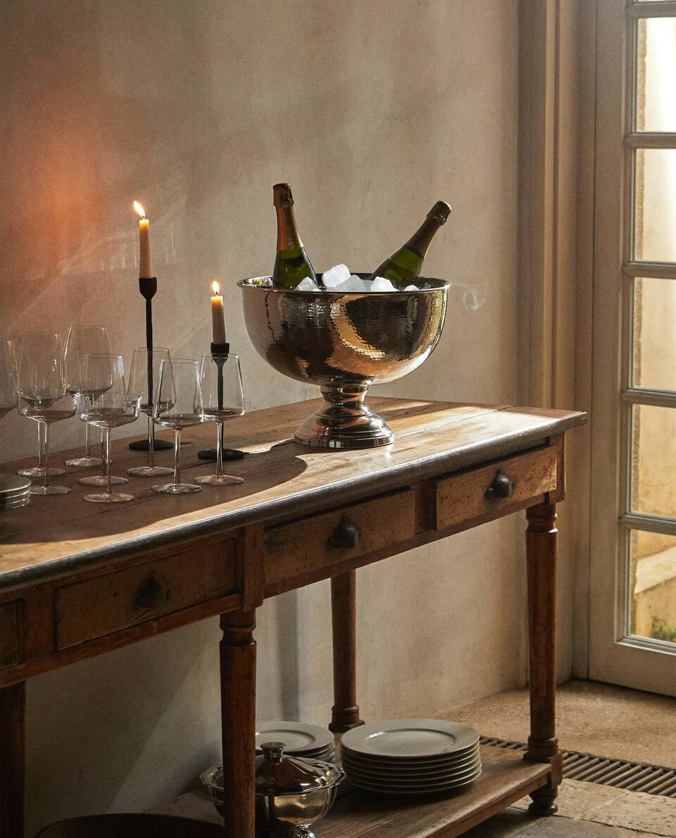 PIEZA CENTRAL DE ACERO MARTILLADO 