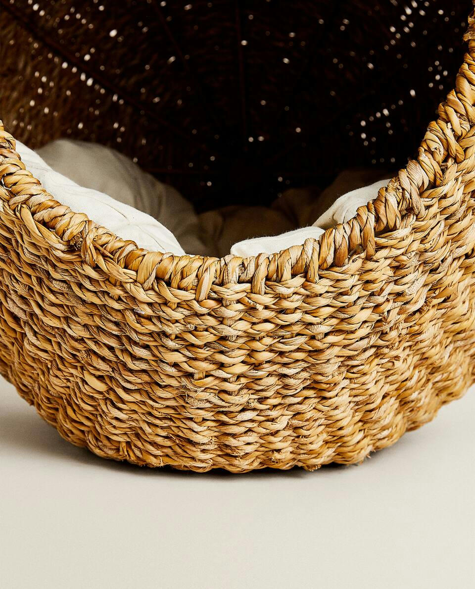 CUCCIA PER ANIMALI IN ERBA MARINA 