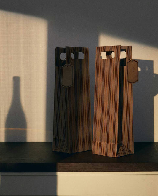 CONFEZIONE DI SACCHETTI REGALO PER VINO 