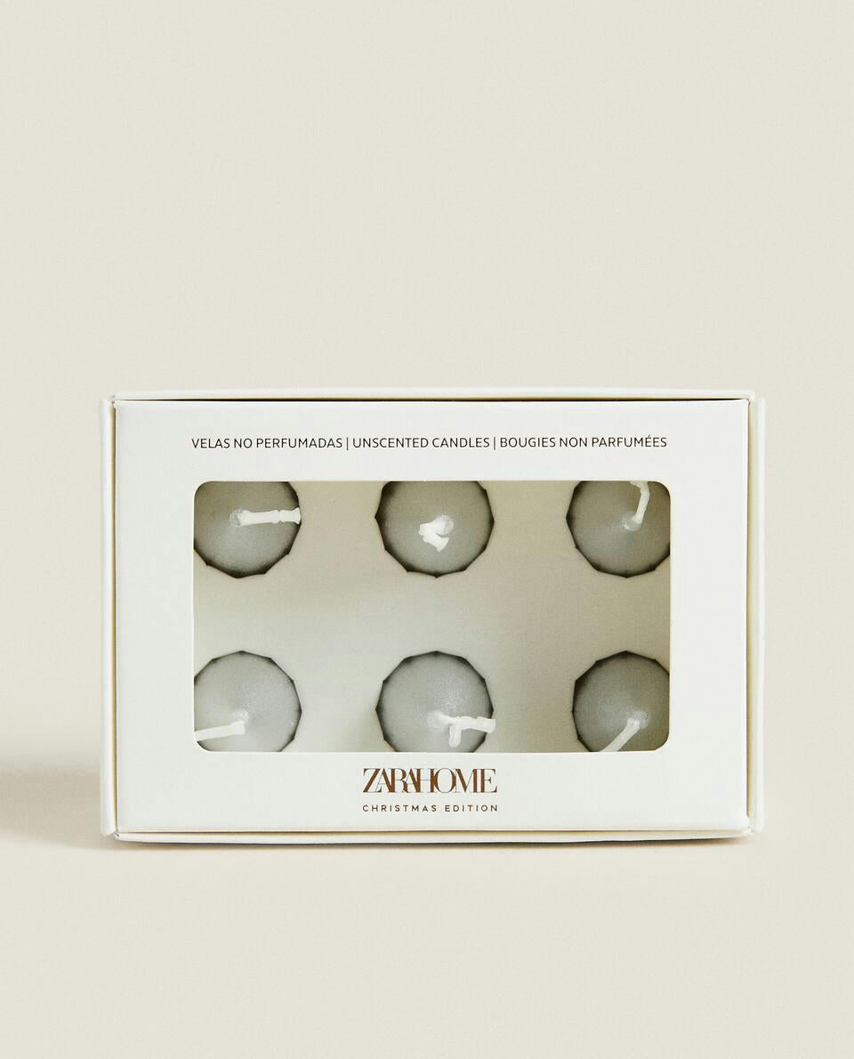 CONFEZIONE DI CANDELE DECORATIVE A CONO NATALIZIO (CONFEZIONE DA 6) 