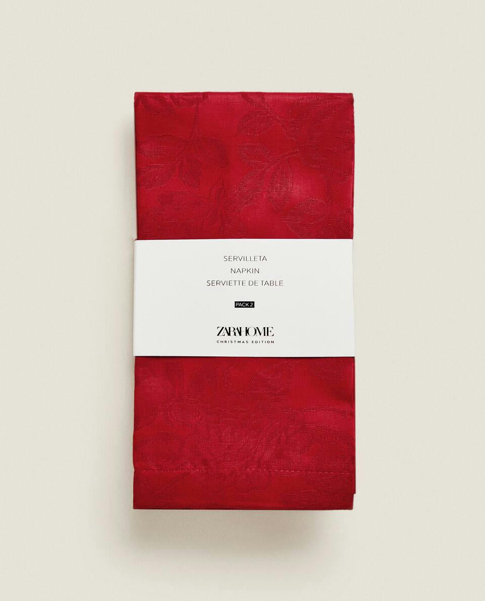 PAQUETE DE SERVILLETAS JACQUARD FLORALES NAVIDEÑAS (PAQUETE DE 2) 