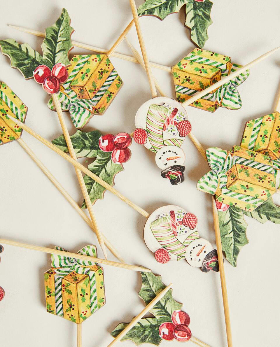 PAQUETE DE PALILLOS DE CÓCTEL CON FIGURAS NAVIDEÑAS (PAQUETE DE 24) 