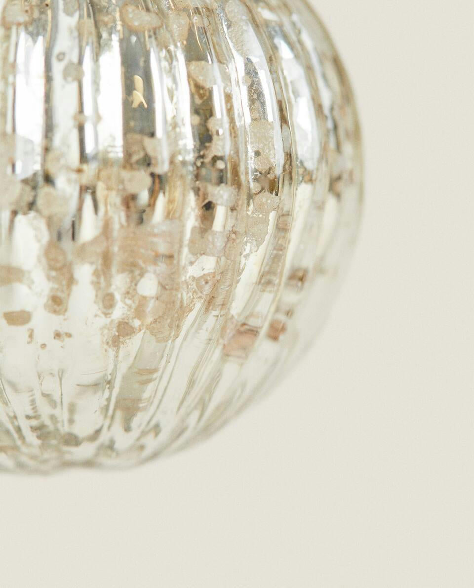 STRIPED CHRISTMAS BAUBLE DECORATION