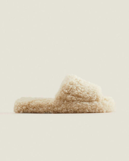 CIABATTE CON PLATEAU IN PELLICCIA SINTETICA 