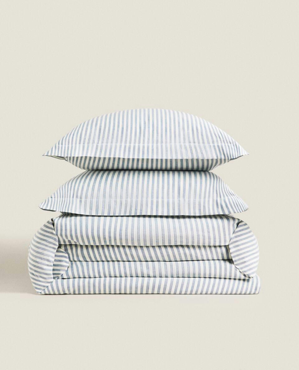 COPRIPIUMINO A RIGHE STRETTE 