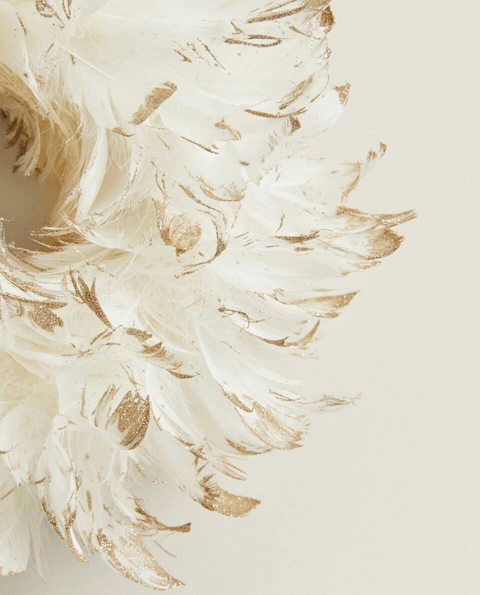 DECORAZIONE DI GHIRLANDA DI PIUME DI NATALE 