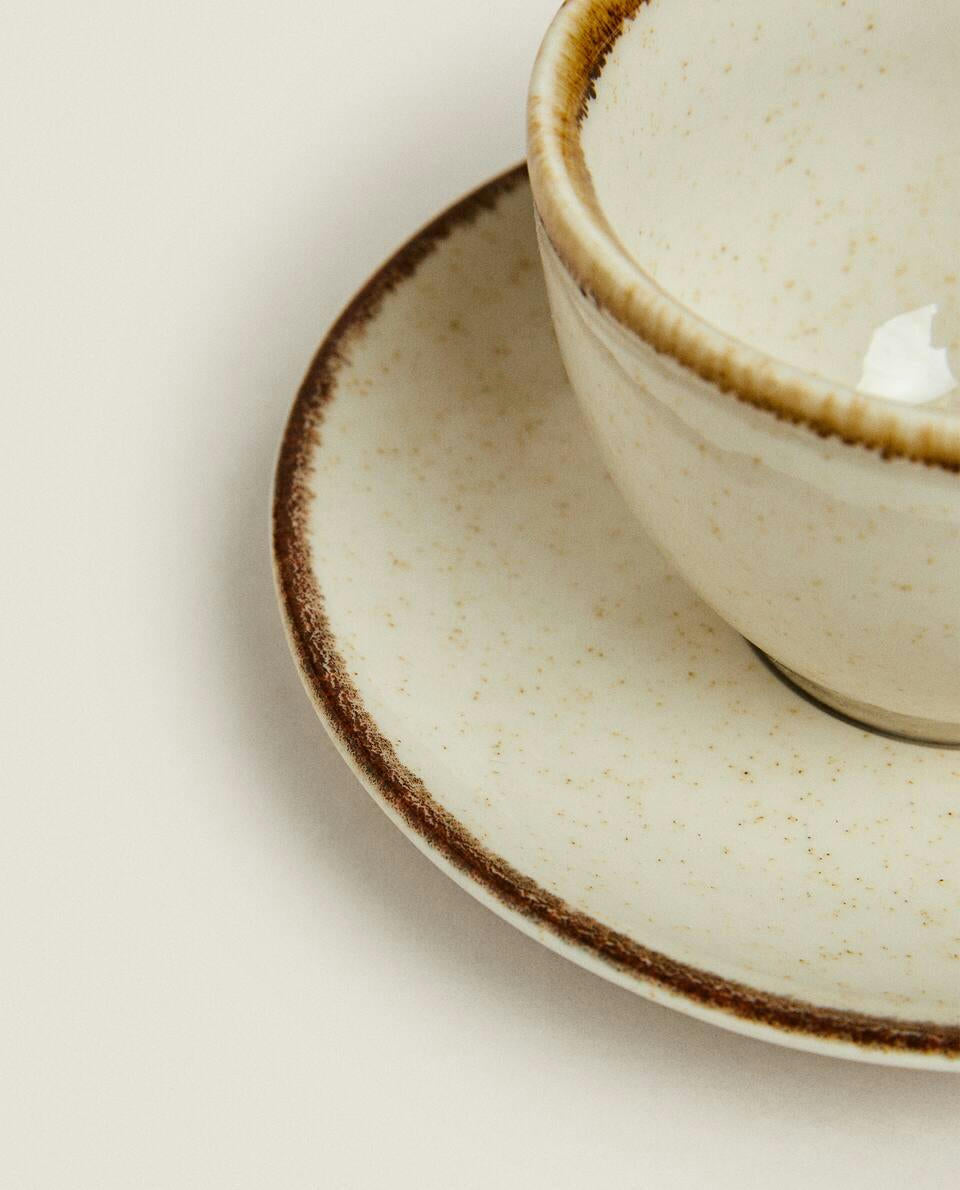 RIM DETAIL TEACUP