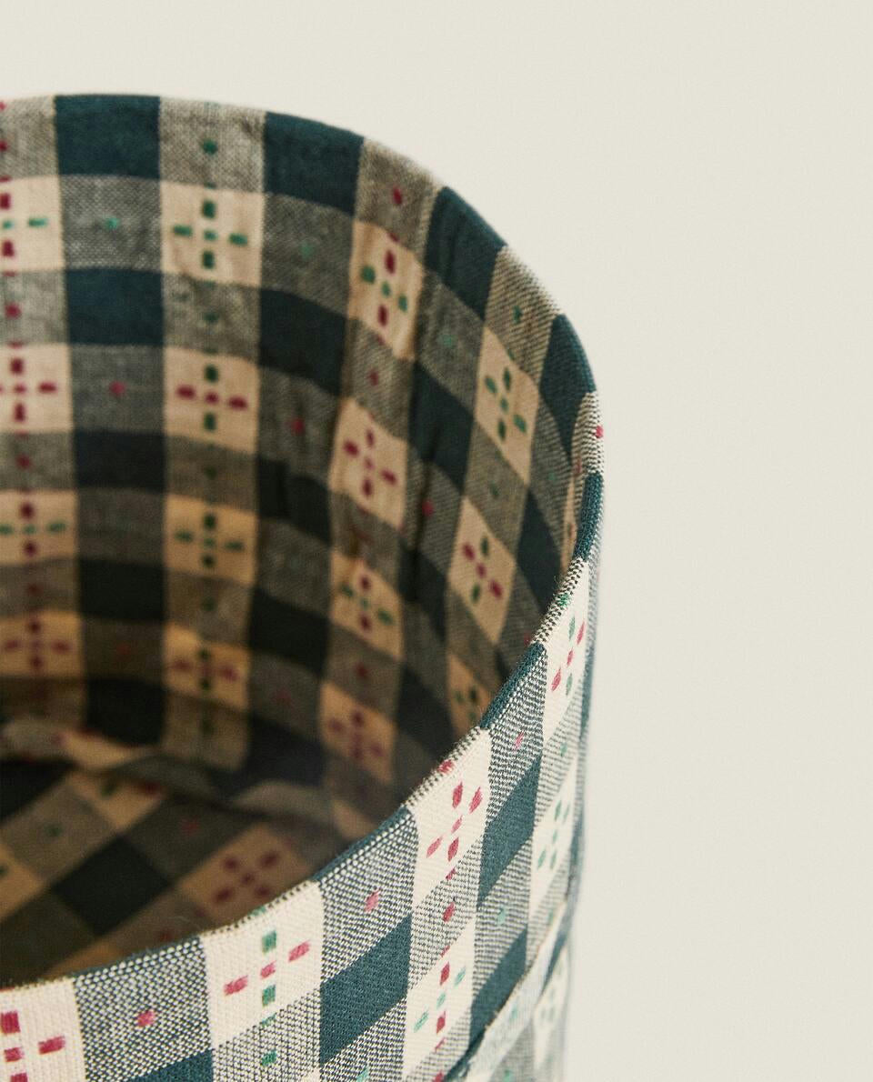 CESTA DE PAN CON CUENTA DE NAVIDAD 