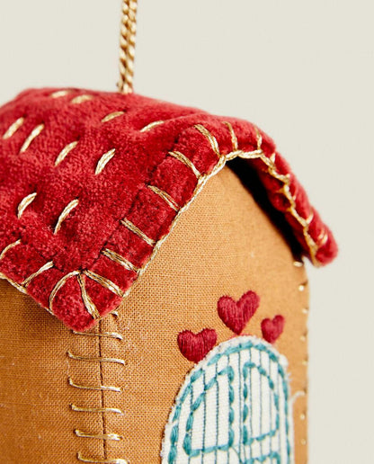 DECORAZIONE NATALIZIA DELLA CASA 