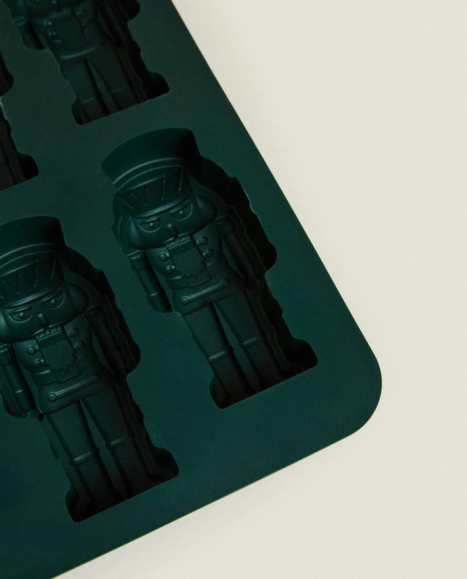 STAMPO DA FORNO IN SILICONE PER SCHIACCIANOCI DI NATALE 