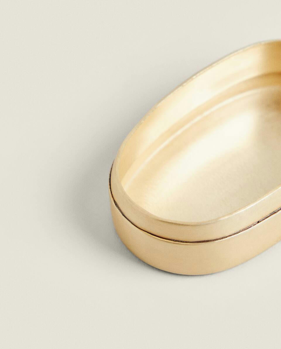 CAJA OVALADA GRABADA 