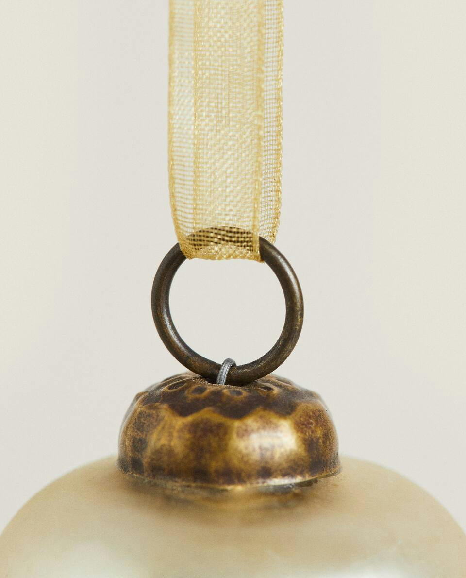 PAQUETE DE DECORACIONES NAVIDEÑAS CON GOTAS BRILLANTES (PAQUETE DE 3)