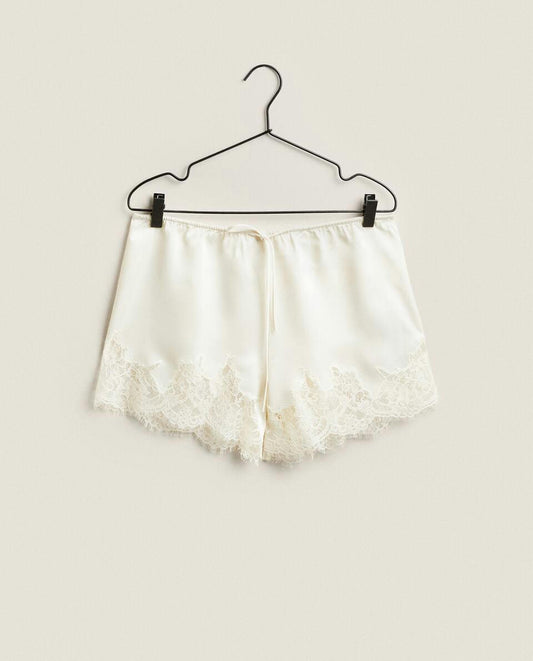 SHORTS IN RASO CON PIZZO BIONDO 