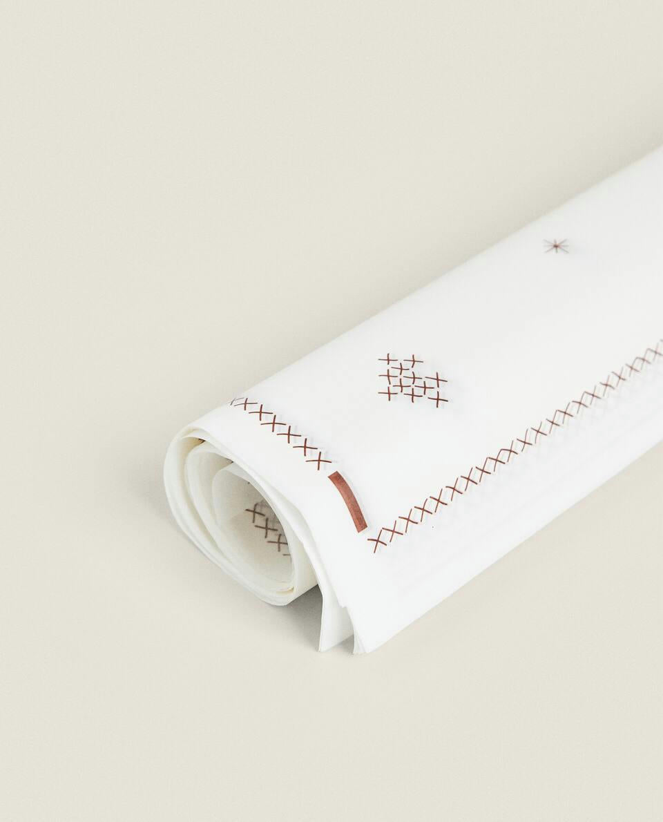 PAQUETE DE PAPEL PARA HORNO CON CORAZONES NAVIDEÑOS (PAQUETE DE 20) 