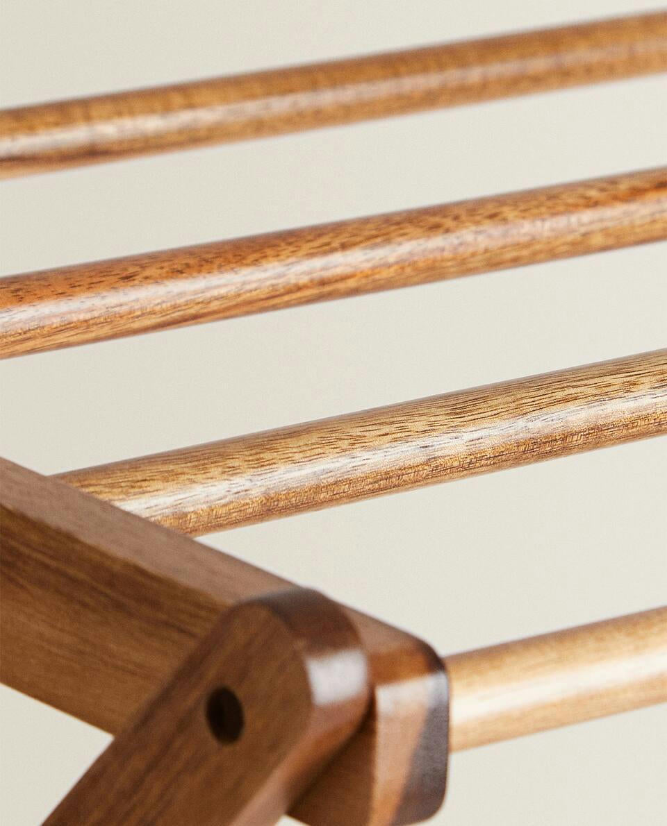 STENDIBIANCHERIA PIEGHEVOLE VERTICALE IN LEGNO 