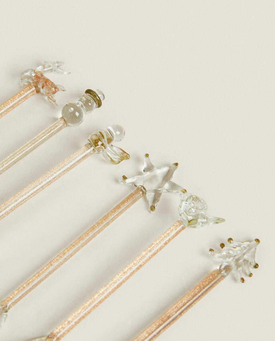 DIJES DE CUCHARA DE POSTRE DE COPA NAVIDEÑOS (PAQUETE DE 6) 