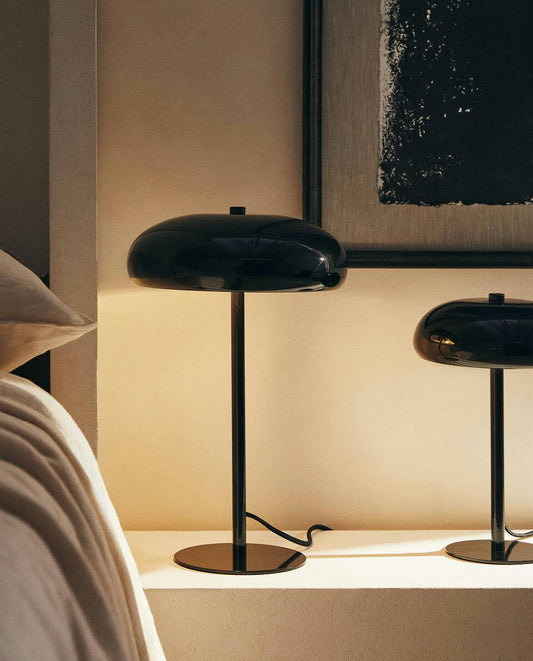 LÁMPARA MONOCROMÁTICA GRANDE 