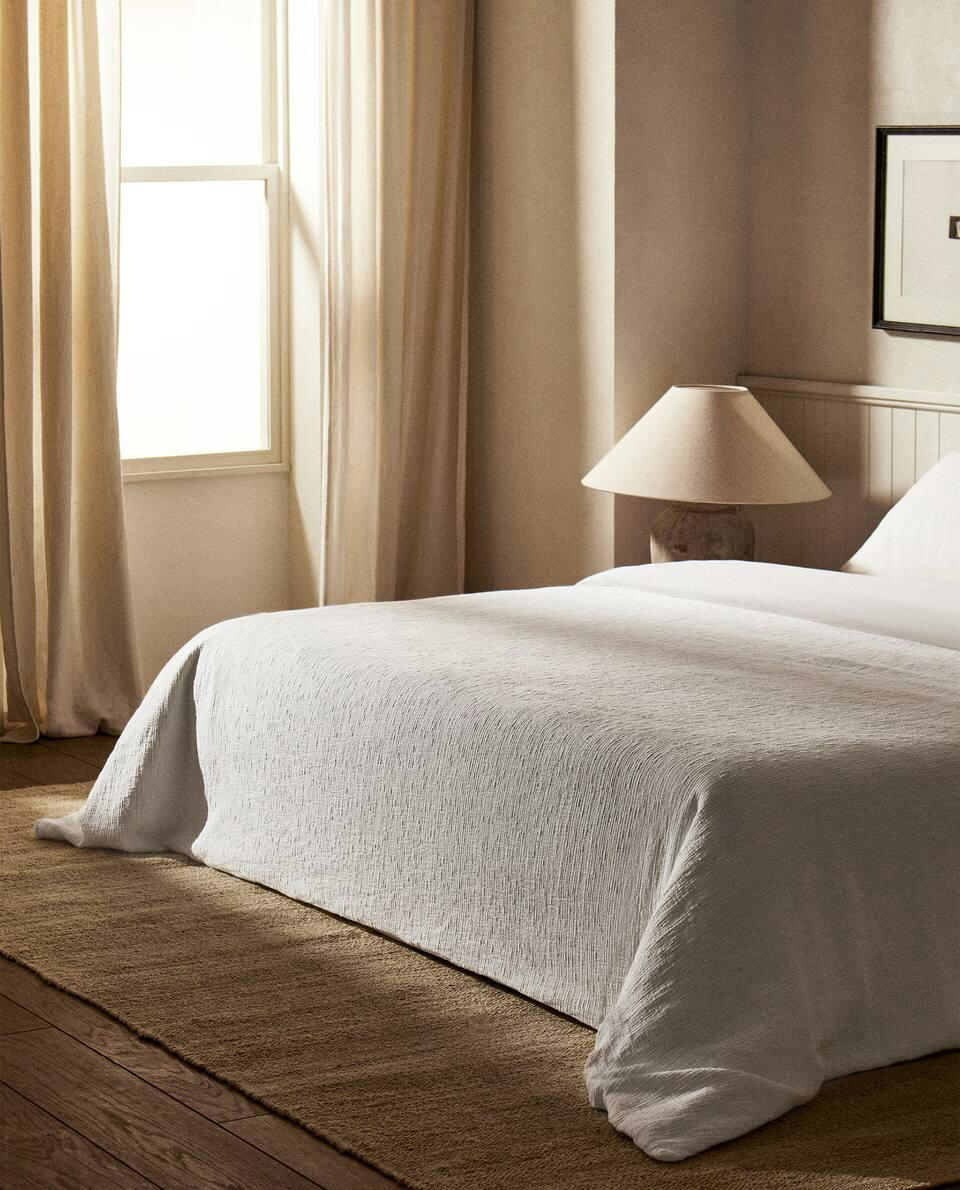 COPRIPIUMINO CON EFFETTO COPRILETTO RIALZATO 